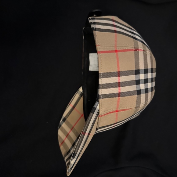 Burberry Hat - Picture 4 of 6